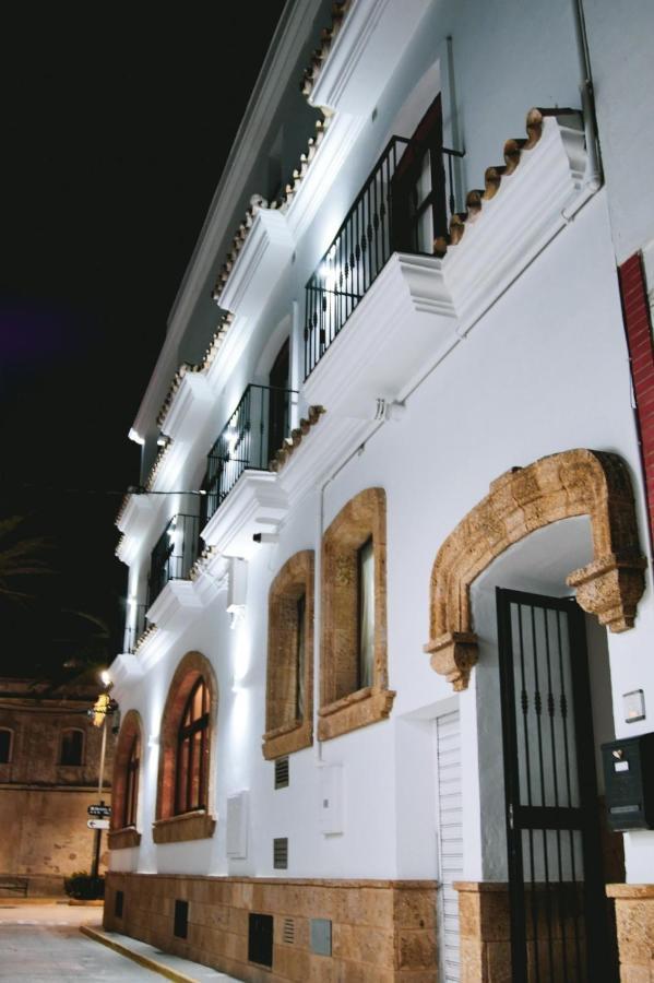 Hotel Avenida Playa Захара де лос Атунес Екстериор снимка